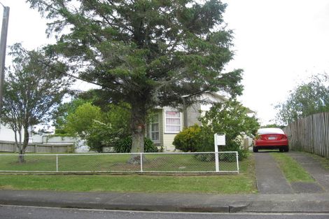 Photo of property in 11 Tairere Crescent, Rosehill, Papakura, 2113