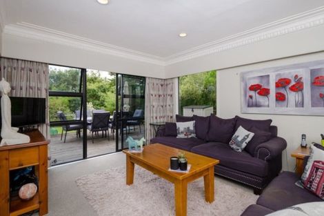 Photo of property in 264 Waikoukou Valley Road, Waimauku, 0882