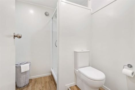 Photo of property in 1144 Scenic Drive North, Swanson, Auckland, 0816