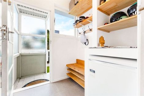 Photo of property in 45 Totara Road, Te Atatu Peninsula, Auckland, 0610