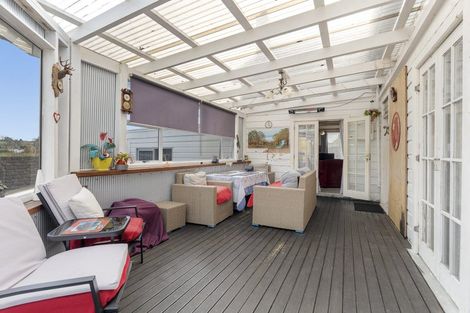 Photo of property in 7 Cracroft Street, Waitara, 4320