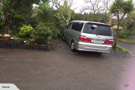 Photo of property in 19 Oakford Park Crescent, Greenhithe, Auckland, 0632