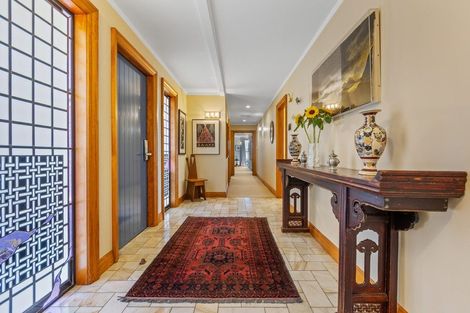 Photo of property in 12a Tamati Place, Merrilands, New Plymouth, 4312