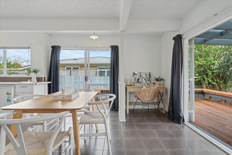 Photo of property in 15 Carlisle Street, Greerton, Tauranga, 3112