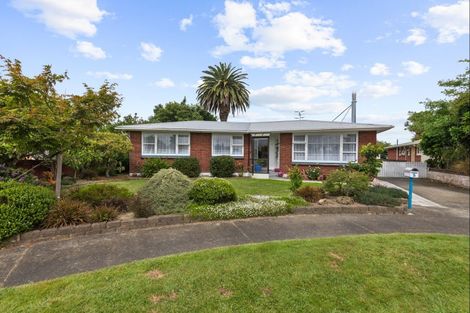 Photo of property in 5 Tingey Place, Awapuni, Palmerston North, 4412