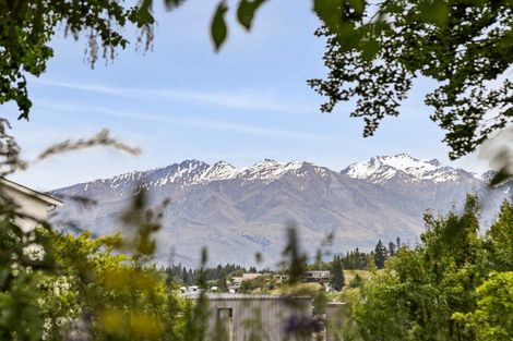 Photo of property in 37 Stratford Terrace, Wanaka, 9305