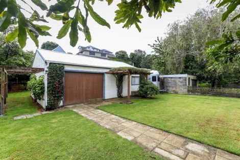Photo of property in 35 Lorna Street, Lynmouth, New Plymouth, 4310