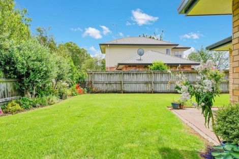 Photo of property in 13 Walnut Grove, Whakatane, 3120