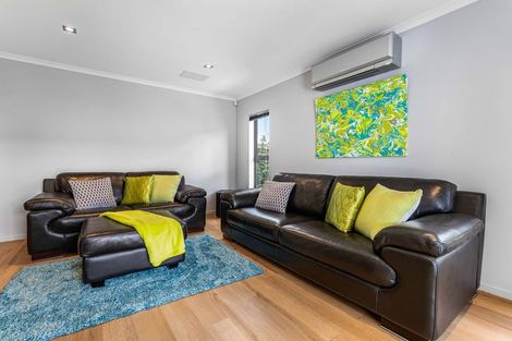 Photo of property in 8 Canmore Street, Pokeno, 2402