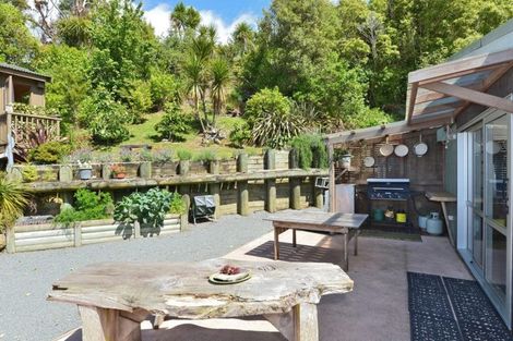 Photo of property in 813 Whangarei Heads Road, Parua Bay, Whangarei, 0174