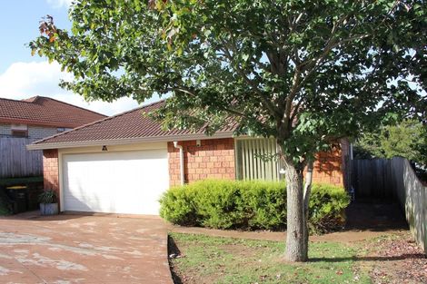 Photo of property in 28 Les Marston Place, Pukekohe, 2120