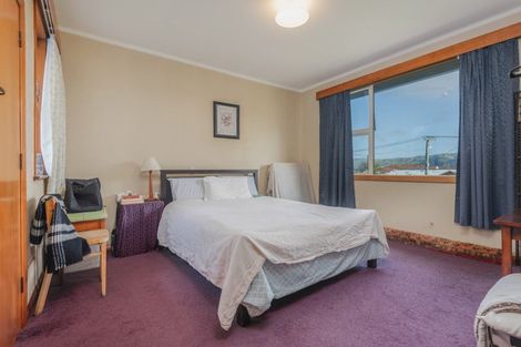 Photo of property in 72 Ormond Street, Woodville, 4920