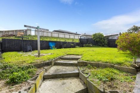 Photo of property in 34 Blueberry Grove, Timberlea, Upper Hutt, 5018