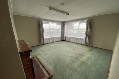 Photo of property in 5 Derby Street, Eltham, 4322