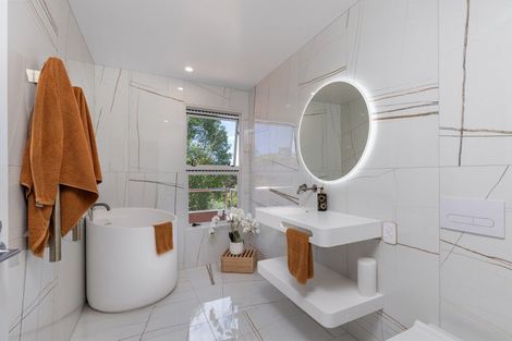 Photo of property in 15 Van Beek Place, Ruby Bay, Mapua, 7005