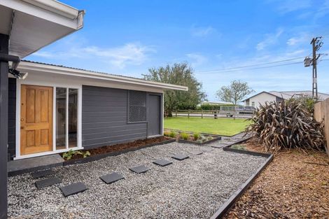 Photo of property in 9 Monument Road, Clevedon, Papakura, 2582