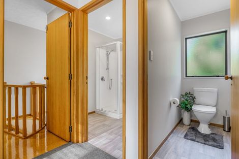 Photo of property in 11 Stevenson Way, Cockle Bay, Auckland, 2014