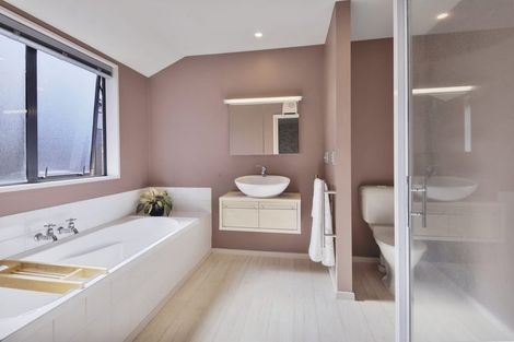 Photo of property in 6 Zuppicich Lane, Woodend, 7610