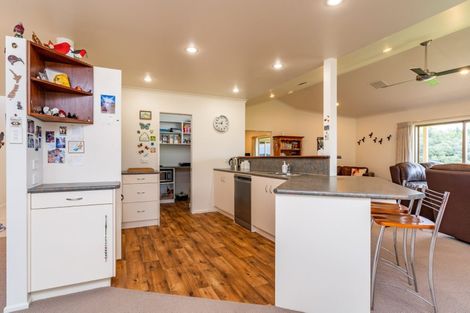 Photo of property in 73 Erskine Road, Maunu, Whangarei, 0110