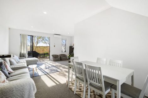 Photo of property in 24/22 Northcross Drive, Oteha, Auckland, 0632