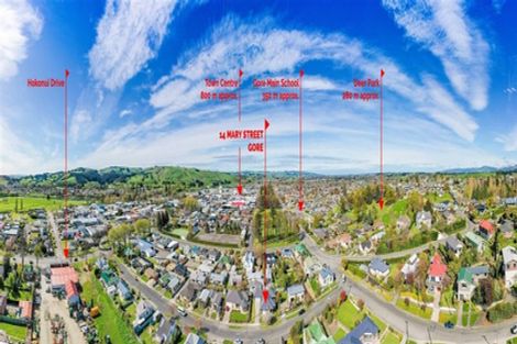 Photo of property in 14 Mary Street, Gore, 9710