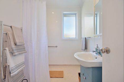 Photo of property in 52 East Street, Greytown, 5712