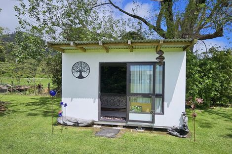 Photo of property in 3103 Coast Road, Barrytown, Runanga, 7873