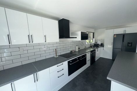 Photo of property in 60 Wairau Road, Picton, 7220