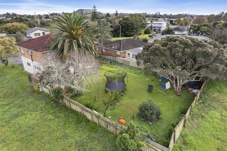 Photo of property in 18 Williams Avenue, Pakuranga, Auckland, 2010