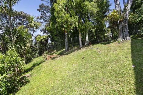 Photo of property in 114 Mountain Road, Henderson Valley, Auckland, 0612