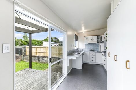 Photo of property in 11 Baldwin Street, Moera, Lower Hutt, 5010