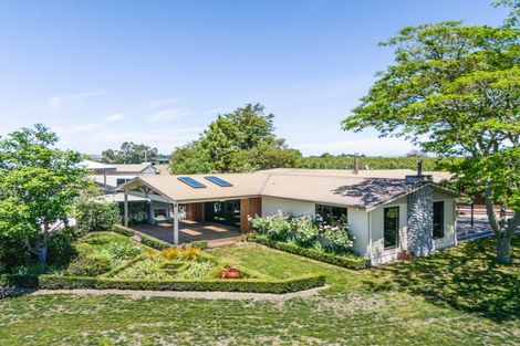 Photo of property in 16 Nicholl Road, Twyford, Hastings, 4175