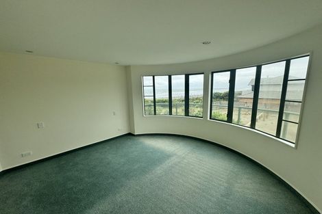 Photo of property in 69 Field Way, Waikanae Beach, Waikanae, 5036