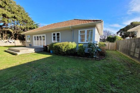 Photo of property in 11 Seddon Street, Naenae, Lower Hutt, 5011