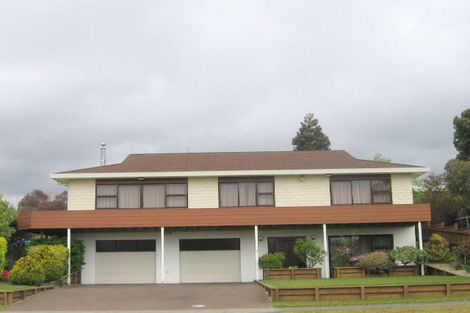 Photo of property in 6 Tobin Place, Richmond Heights, Taupo, 3330