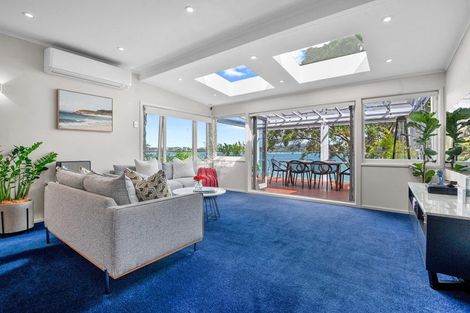 Photo of property in 59 Pohutukawa Avenue, Shelly Park, Auckland, 2014