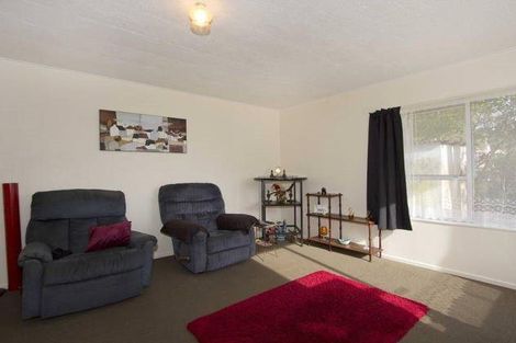 Photo of property in 2/66 Hine Road, Wainuiomata, Lower Hutt, 5014