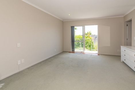 Photo of property in 6/78 Fernhill Way, Oteha, Auckland, 0632