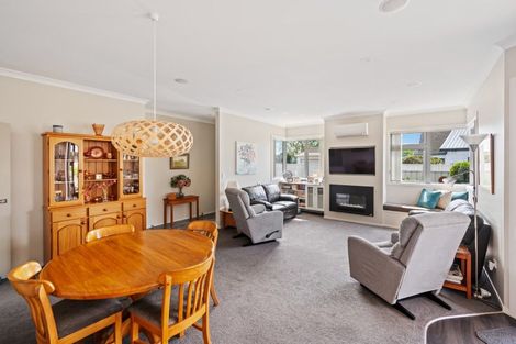 Photo of property in 1240a Louie Street, Parkvale, Hastings, 4122