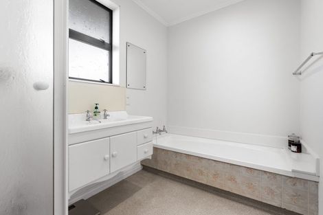 Photo of property in 31c Albert Street, Masterton, 5810