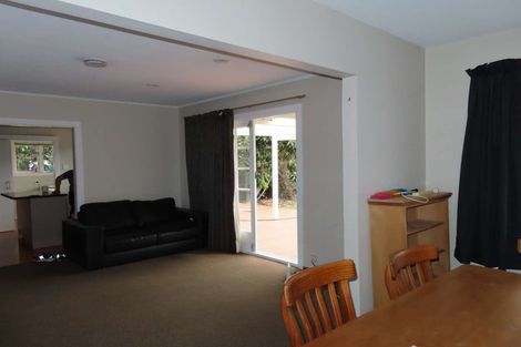 Photo of property in 87 Bassett Street, Burwood, Christchurch, 8083