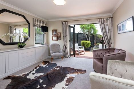 Photo of property in 1a Macleans Road, Bucklands Beach, Auckland, 2014