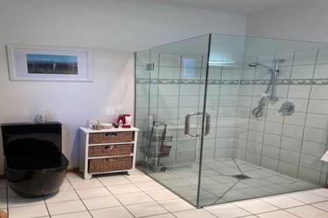 Photo of property in 2 Arklow Street, Albert Town, Wanaka, 9305