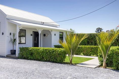 Photo of property in 1 Lansdowne Street, Clifton, Takaka, 7183