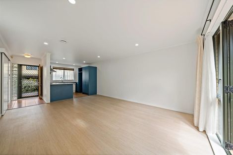 Photo of property in 1/2 Arawa Street, New Lynn, Auckland, 0600