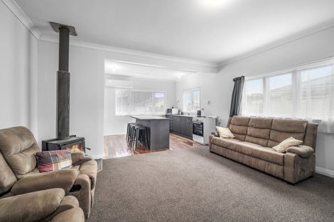 Photo of property in 19 Huia Street, Taumarunui, 3920