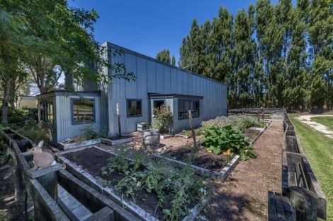 Photo of property in 421 Pound Road, Yaldhurst, Christchurch, 7676