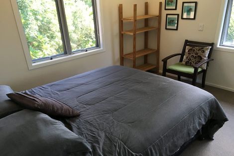 Photo of property in 9 Erua Road, Ostend, Waiheke Island, 1081