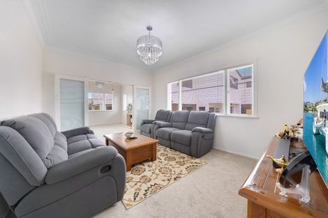Photo of property in 142d Rangitoto Road, Papatoetoe, Auckland, 2025