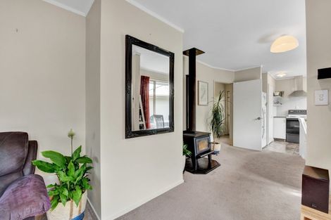 Photo of property in 2/16 Vining Crescent, Stoke, Nelson, 7011